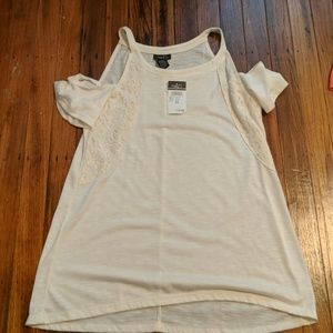 Brand new with tags rue 21 top